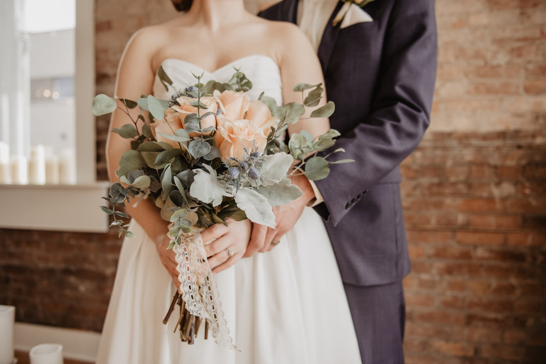 Personalized Wedding Gifts for the Couple: 25 Unique Ideas